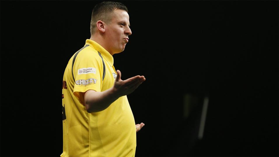 Wayne expects Dave Chisnall to get past Glen Durrant on Wednesday Night